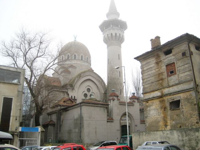 Romania Tatar Mosque in Constanta.jpg
